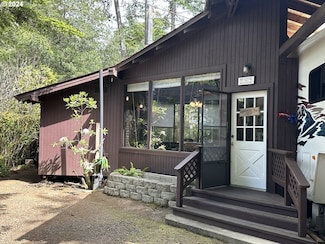 235 Horseshoe Bend, Florence, OR 97439