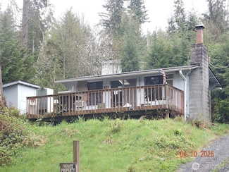 19632 Canyon Dr, Granite Falls, WA 98252
