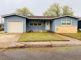 301 SW 11th St, Andrews, TX 79714