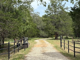 596 Herron Trail, Mc Dade, TX 78650