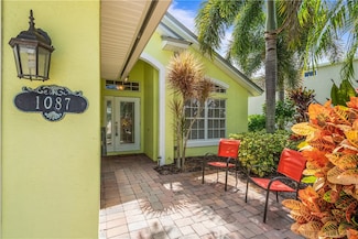 1087 4th Ln SW, Vero Beach, FL 32962