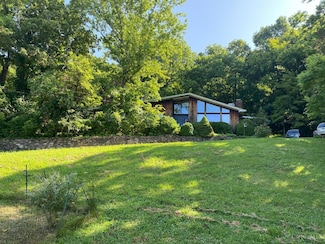 610 N Second St, Ripley, OH 45167