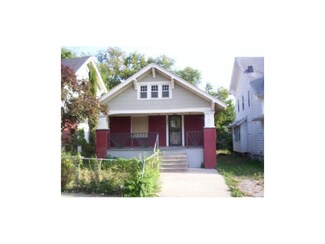 2805 E 39th St, Kansas City, MO 64128