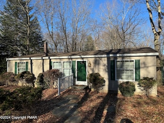 110 Berryman Ln, Albrightsville, PA 18210