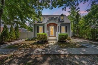 7 Silver St, Quincy, MA 02169