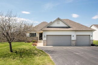 1537 Melvina Ln SW, Alexandria, MN 56308