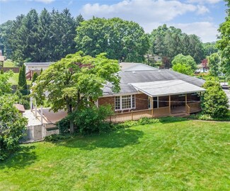 116 Ferguson Ln, Valencia, PA 16059