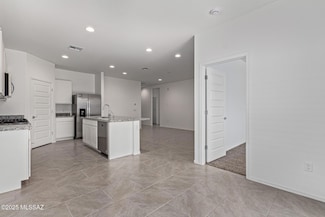 14027 E Canidae Dr E, Vail, AZ 85641