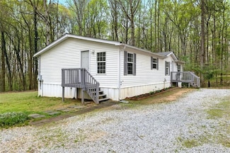896 Jefferson River Rd, Jefferson, GA 30549