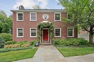 356 Fairmount Ave, Chatham, NJ 07928