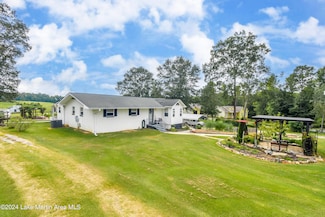 1130 Warren Cir N, Alexander City, AL 35010