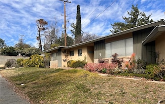 6245 Mayfield Ave, La Crescenta, CA 91214