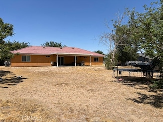 10401 Hemlock Ave, Hesperia, CA 92345
