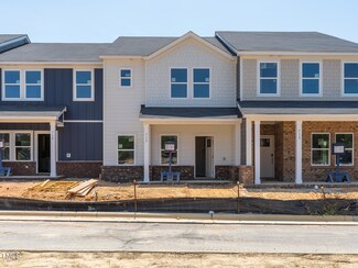 717 Chandler Stone Dr, Zebulon, NC 27597