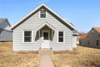 434 Maple St, Glenwood City, WI 54013