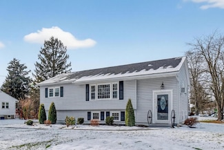 23 Bridle Path, Newburgh, NY 12550