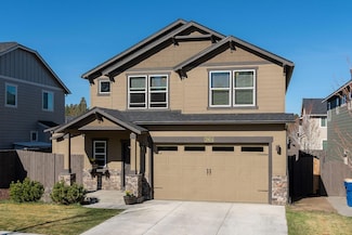 20654 SE Meadowsweet Dr, Bend, OR 97702