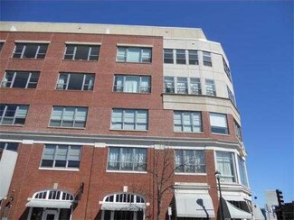 51 Lafayette St Unit 502, Salem, MA 01970