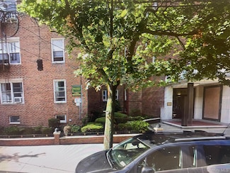 65-70 Booth St Unit 2-B, Rego Park, NY 11374