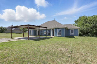 121 Collett Ct, Weatherford, TX 76088