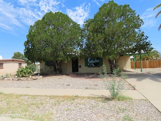 5823 E 18th St, Tucson, AZ 85711