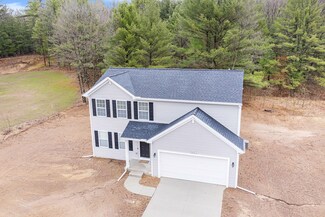 1685 E Ryan Woods Cir, Allegan, MI 49010