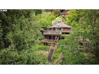 3725 Onyx St, Eugene, OR 97405