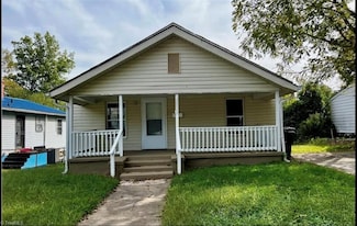 1134 24th St NE, Winston-Salem, NC 27105