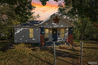 32 Summit St, Bonne Terre, MO 63628