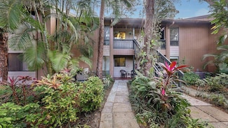 1608 Bayhouse Point Dr Unit 304, Sarasota, FL 34231