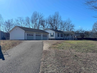 4054 Fairview Rd, Andrews, NC 28901