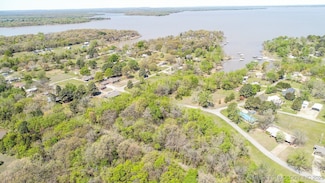 7 Coon Creek Dr, Eufaula, OK 74432