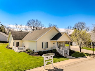 4204 W Blue Heron Ct, Muncie, IN 47304