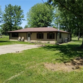 936 E County Road 1000 S, Clayton, IN 46118