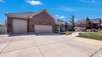 2847 W Amini Way, South Jordan, UT 84095