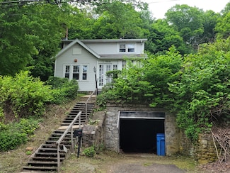 706 Waterville St, Waterbury, CT 06710