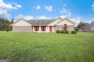 1100 Spruce St, Hinesville, GA 31313