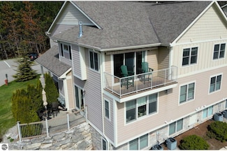 10889 Pine Bluff Dr Unit C, Traverse City, MI 49684