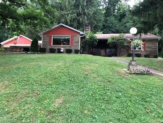 791 Cross St, Newcomerstown, OH 43832