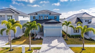 6538 Simone Shores Cir, Apollo Beach, FL 33572