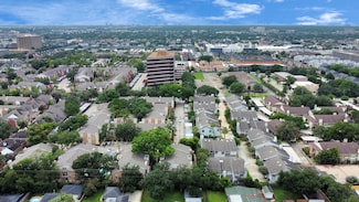2001 Bering Dr Unit 8, Houston, TX 77057