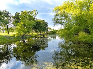 980 N League Ranch Rd, Bellmead, TX 76705
