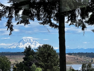 1130 Queets Dr, Fox Island, WA 98333