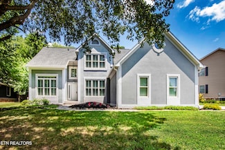 700 E Fox Den Dr, Knoxville, TN 37934