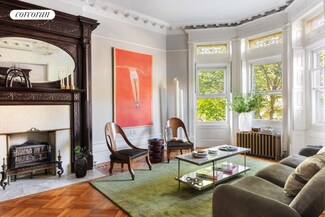 926 St Marks Ave, New York City, NY 11213