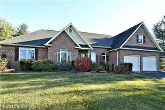 16469 Hamilton Station Rd, Waterford, VA 20197