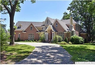 1000 Shore Dr, Brielle, NJ 08730