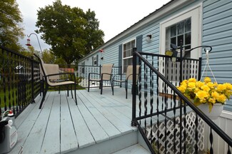 323 Penny Ln, Shelburne, VT 05482