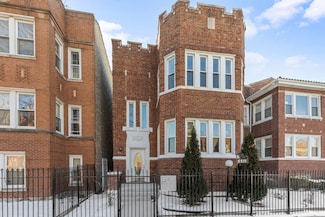 5511 W Congress Pkwy, Chicago, IL 60644