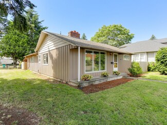 101 NW 44th St, Vancouver, WA 98660